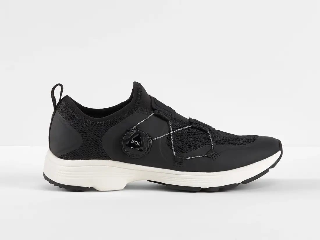 Buty wpinane w pedały SPD Bontrager Cadence turystyczne r. 37.jpg