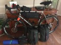 Torba na ramę BLACKBURN OUTPOST TOP TUBE 1L wodoodporna czarna .jpg