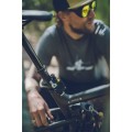 estaw naprawczy do opon tubeless LEZYNE TUBELESS CO2 BLASTER + pompka CO2 z nabojami 20g.jpg