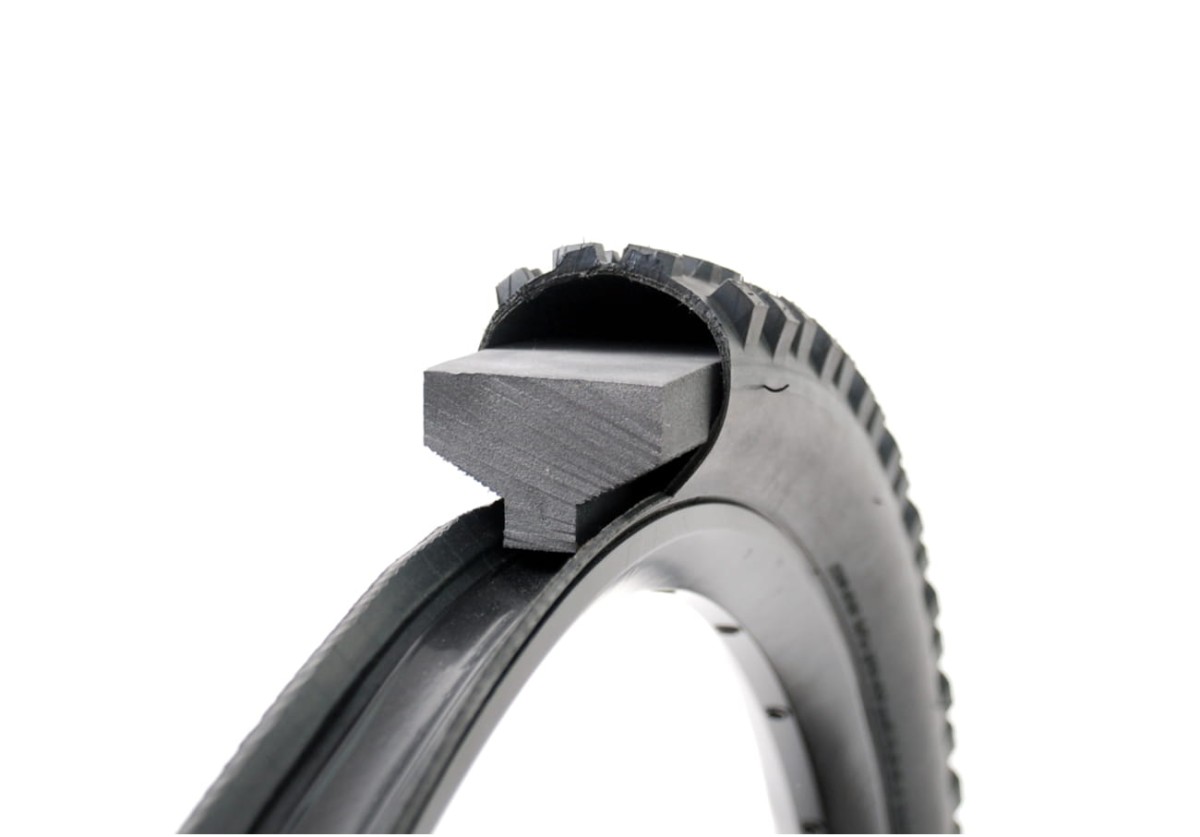 Wkładka ochronna DARK.BIKE Flatkilla 29x2.40-2.60.jpg